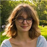 Etudiante bienveillante et pédagogue, je propose du soutien scolaire et de l'aide aux devoirs niveau primaire